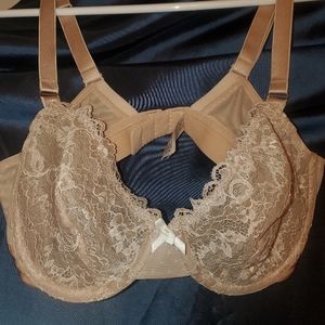 B. Tempt'd Beige Bra